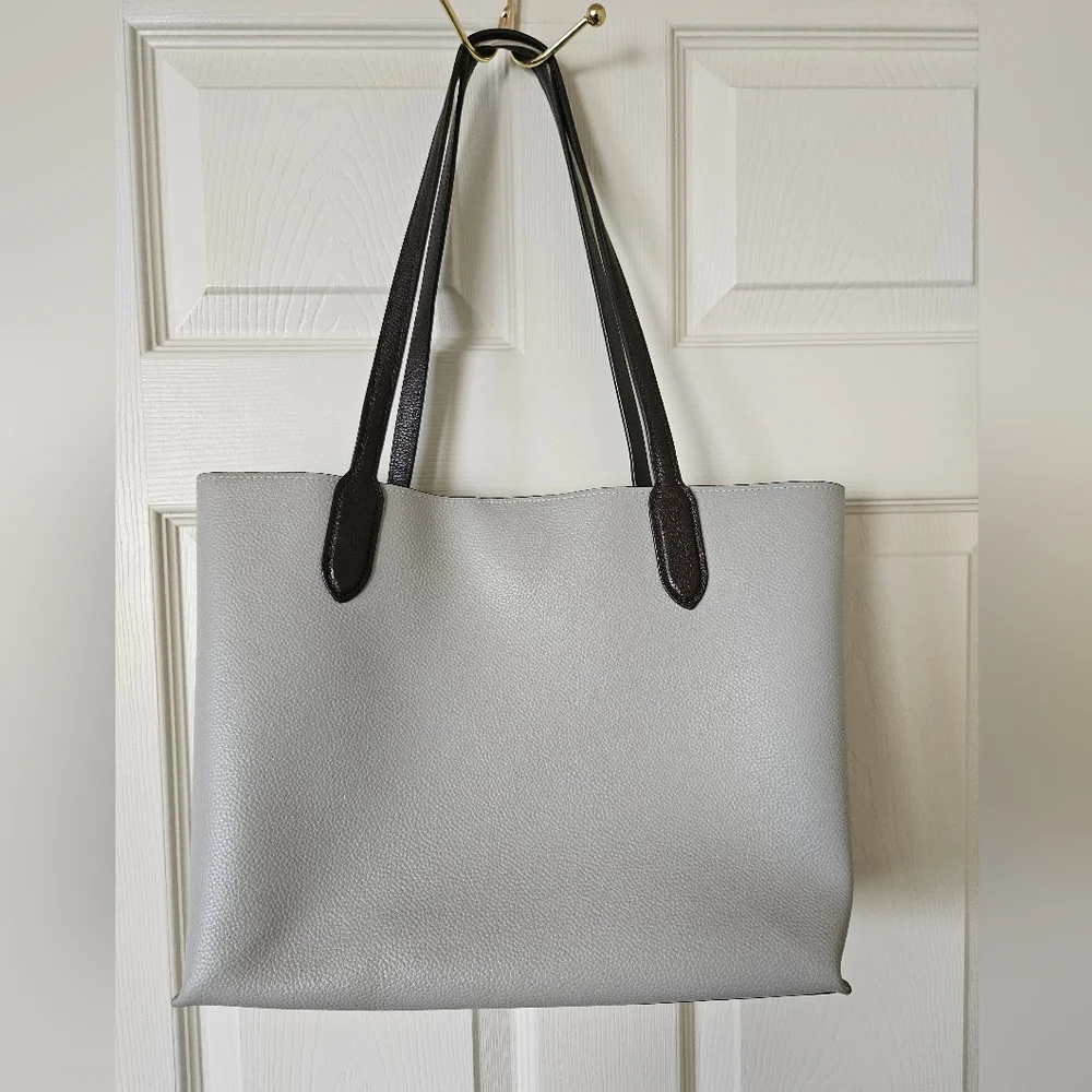 Coach Willow Colorblock Signature Interior Leather Tote in Dove Grey-C0692